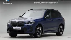 Phytonicblau metallic (blauw metallic) Gebruikt 2022 BMW iX3 Comfort Edition SUV | € 39.950 (Goede deal)