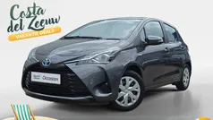 Grijs Gebruikt 2020 Toyota Yaris Hybrid Active Hatchback | € 15.940 (Goede deal)