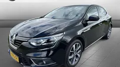 Zwart Gebruikt 2019 Renault Mégane IV LIMITED Hatchback | € 10.400 (Eerlijke prijs)