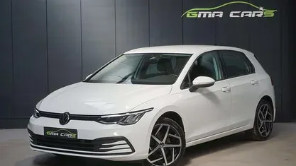 Wit Gebruikt 2020 VW Golf Sedan | € 18.999 (Goede deal)