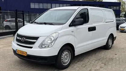 Occasion Hyundai H 300 Dynamiq 170 PK (125 kW) 2008 Van