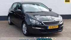 Zwartvernismetaallak noir perla nera Gebruikt 2016 Peugeot 308 Active Hatchback | € 7.900 (Eerlijke prijs)