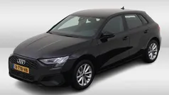 Zwart Gebruikt 2022 Audi A3 Sportback Hatchback | € 25.950 (Eerlijke prijs)