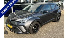 Grijs Gebruikt 2023 Toyota C-HR Business Edition SUV | € 28.999 (Eerlijke prijs)