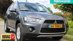Grijs Gebruikt 2012 Mitsubishi Outlander Edition SUV | € 10.450 (Eerlijke prijs)