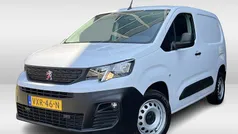 Wit Gebruikt 2023 Peugeot Partner S Van | € 13.750 (Eerlijke prijs)