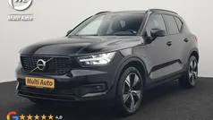 Gebruikt 2022 Volvo XC40 R-Design SUV | € 35.930 (Eerlijke prijs)