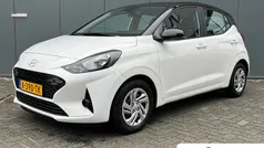 Wit Gebruikt 2024 Hyundai i10 Comfort Hatchback | € 16.895 (Eerlijke prijs)