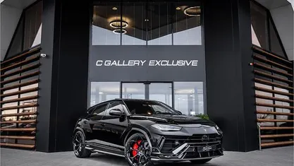 Zwart Gebruikt 2023 Lamborghini Urus SUV | € 348.995 (Goede deal)