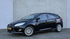Zwart Gebruikt 2012 Ford Focus Titanium Hatchback | € 5.950 (Eerlijke prijs)
