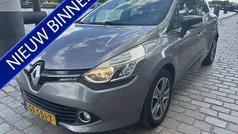 Grijs, metallic lak Gebruikt 2015 Renault Clio GrandTour Night&Day Stationwagen | € 5.950 (Goede deal)