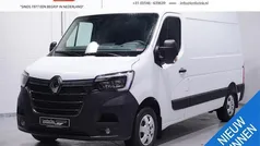 Gebruikt 2024 Renault Master Van | € 28.799 (Goede deal)