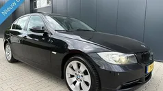 Zwart Gebruikt 2005 BMW 330 Executive Sedan | € 6.999 (Eerlijke prijs)