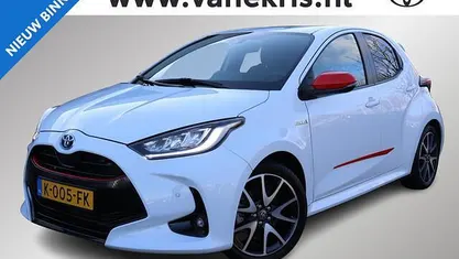 Occasion 2020 Toyota Yaris Executive Hatchback | € 20.999 (Eerlijke prijs)