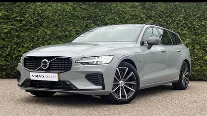 Gebruikt 2025 Volvo V60 Plus Stationwagen | € 48.940 (Eerlijke prijs)