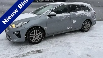 Occasion 2019 Kia Ceed Hatchback | € 11.945 (Goede deal)