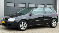 Zwart Gebruikt 2005 VW Golf IV Hatchback | € 2.945 (Eerlijke prijs)