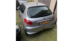 Grijs Gebruikt 2004 Peugeot 206 Quiksilver Hatchback | € 1.350 (Eerlijke prijs)