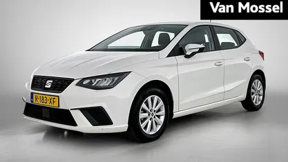 Wit Occasion 2022 Seat Ibiza Style Hatchback | € 16.900 (Eerlijke prijs)