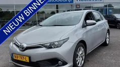 Gebruikt 2017 Toyota Auris Hatchback | € 13.450 (Eerlijke prijs)