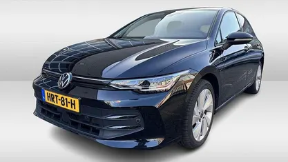 Occasion VW Golf VIII Comfortline 204 PK (150 kW) 2025 Hatchback