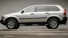 Gebruikt 2004 Volvo XC90 Kinetic SUV | € 7.945 (Eerlijke prijs)