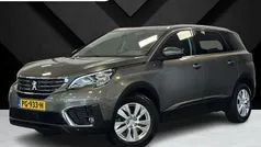 Grijs Gebruikt 2017 Peugeot 5008 Active MPV | € 17.945 (Eerlijke prijs)