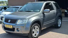 Grijs Gebruikt 2006 Suzuki Grand Vitara Exclusive SUV | € 3.950 (Eerlijke prijs)