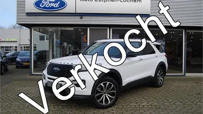 Wit Occasion 2024 Ford Explorer ST-Line SUV | € 63.200 (Eerlijke prijs)
