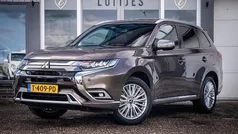 Gebruikt 2018 Mitsubishi Outlander Edition SUV | € 20.900 (Eerlijke prijs)