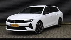 Wit Nieuw 2025 Opel Astra Business Edition Stationwagen | € 39.196 (Eerlijke prijs)