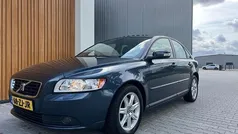 Blauw Gebruikt 2008 Volvo S40 Sedan | € 3.350 (Eerlijke prijs)