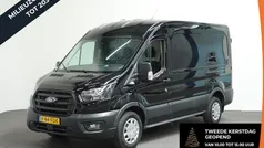 Zwart Gebruikt 2024 Ford Transit Trend Van | € 31.490 (Eerlijke prijs)