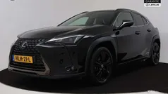 Zwart Gebruikt 2021 Lexus UX 250h SUV | € 32.250 (Eerlijke prijs)