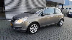 Gebruikt 2011 Opel Corsa Cosmo Hatchback | € 1.450 (Super prijs)