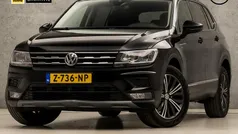 Zwart Gebruikt 2019 VW Tiguan Sportline SUV | € 29.445 (Eerlijke prijs)