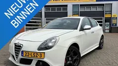 Wit Gebruikt 2010 Alfa Romeo Giulietta Distinctive Hatchback | € 4.999 (Eerlijke prijs)