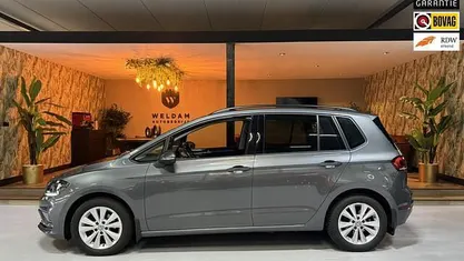 Occasion VW Golf Sportsvan Comfortline 110 PK (80 kW) 2018 Grijs MPV
