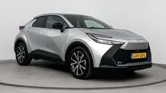 Grijs Gebruikt 2024 Toyota C-HR SUV | € 32.499 (Super prijs)