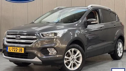 Occasion 2021 Ford Kuga Titanium SUV | € 18.895 (Super prijs)