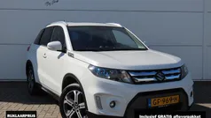 Gebruikt 2015 Suzuki Vitara SUV | € 14.750 (Eerlijke prijs)