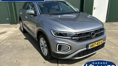 Gebruikt 2023 VW T-Roc Style SUV | € 32.950 (Eerlijke prijs)