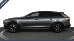 Grijs Gebruikt 2018 Volvo V90 CC Pro Stationwagen | € 26.950 (Eerlijke prijs)