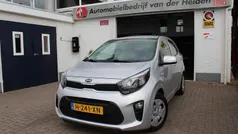 Grijs, metallic lak Gebruikt 2020 Kia Picanto Comfort Hatchback | € 9.950 (Eerlijke prijs)