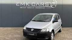 Grijs Gebruikt 2006 VW Fox Trendline Hatchback | € 1.749 (Eerlijke prijs)