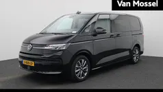 Zwart Gebruikt 2024 VW Multivan Life Van | € 56.900 (Eerlijke prijs)