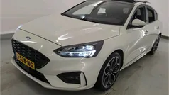 Wit Gebruikt 2020 Ford Focus Business Edition Hatchback | € 15.950 (Eerlijke prijs)