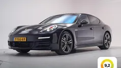 Zwart Gebruikt 2014 Porsche Panamera Sport Sedan | € 36.709 (Eerlijke prijs)