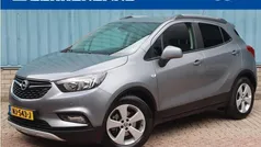 Grijs, metallic lak Gebruikt 2017 Opel Mokka X Edition SUV | € 14.895 (Eerlijke prijs)