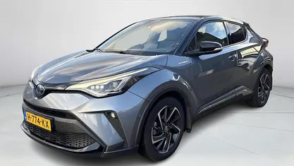 Grijs Occasion 2020 Toyota C-HR SUV | € 24.950 (Eerlijke prijs)